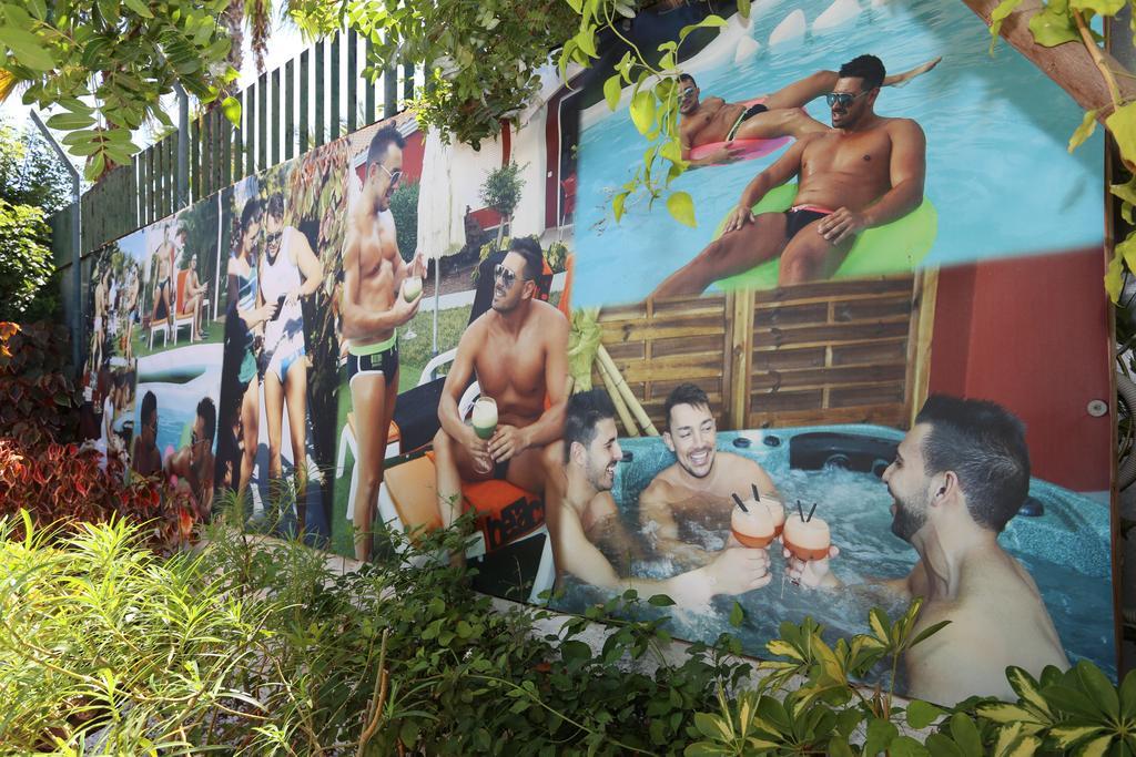Beach Boys Maspalomas Gay Men Only Luaran gambar